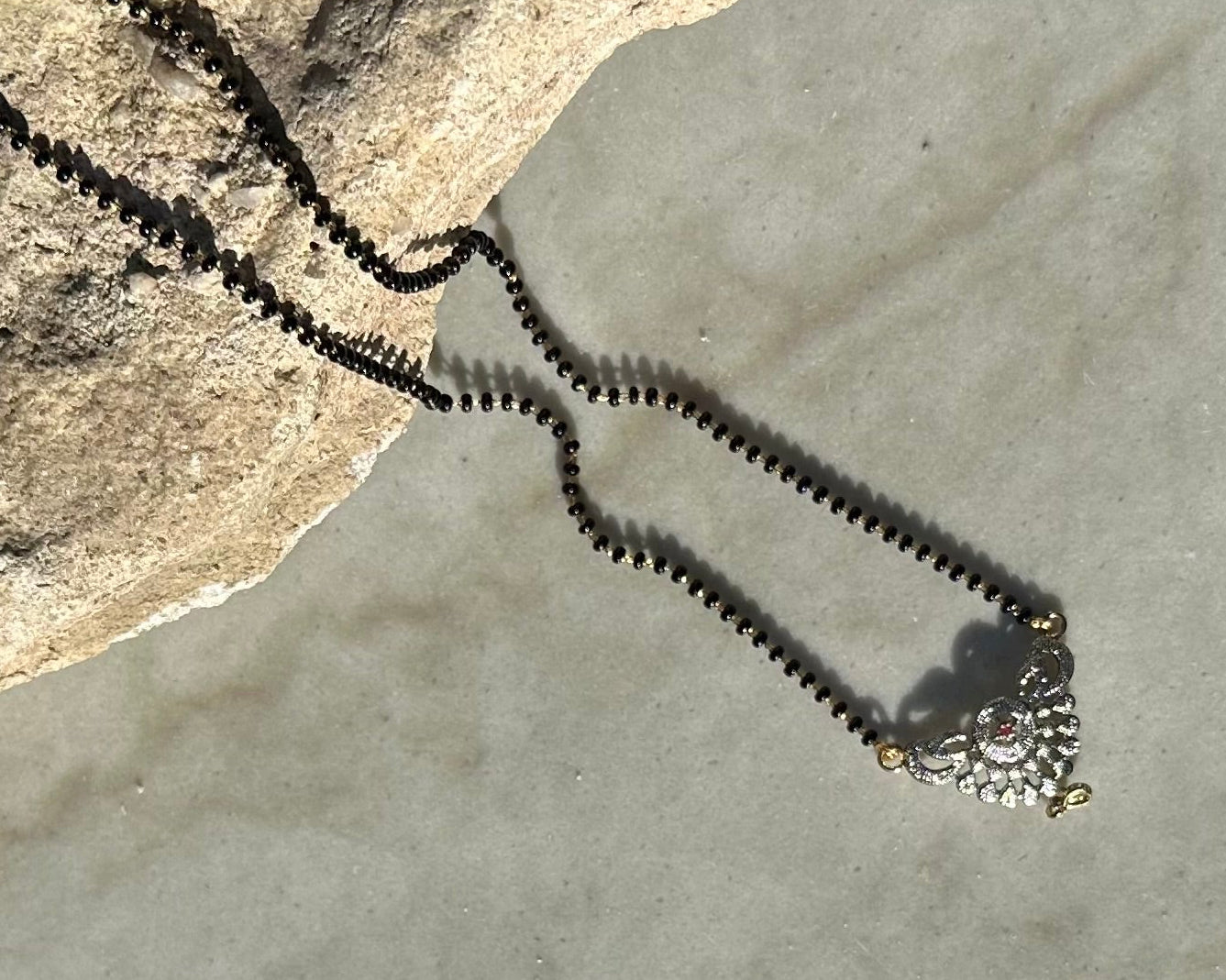 Anaya Mangalsutra