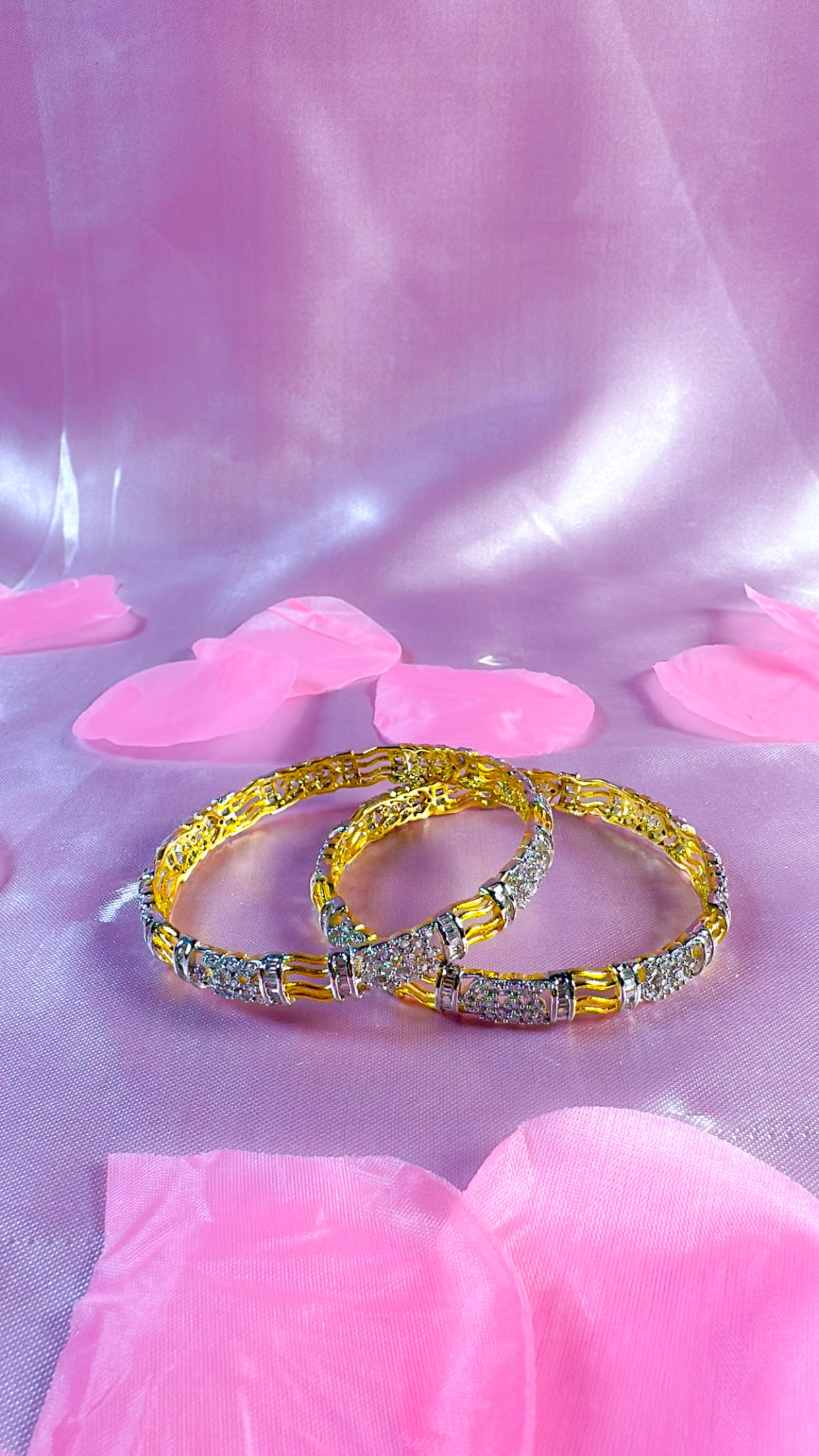 Regan Bangles (Size 2.6)