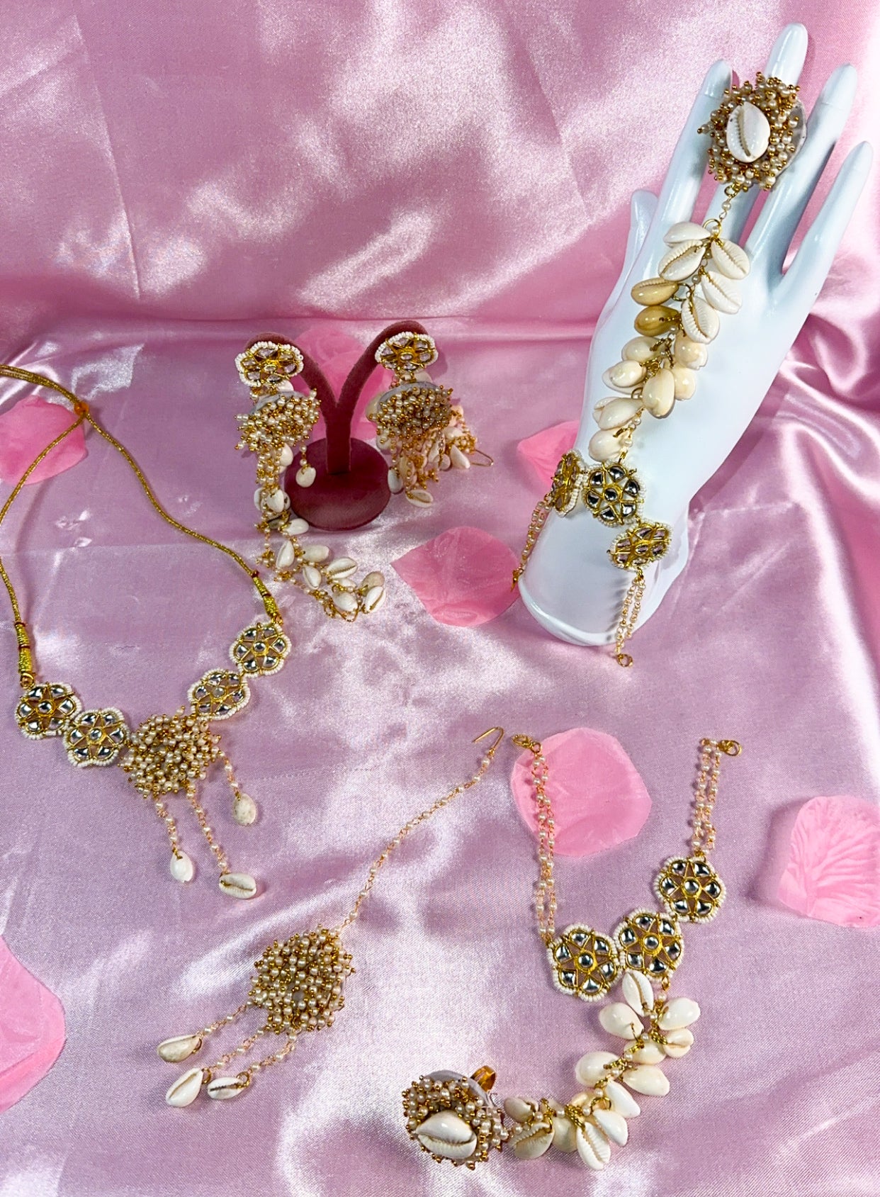 Shankh Bridal Set