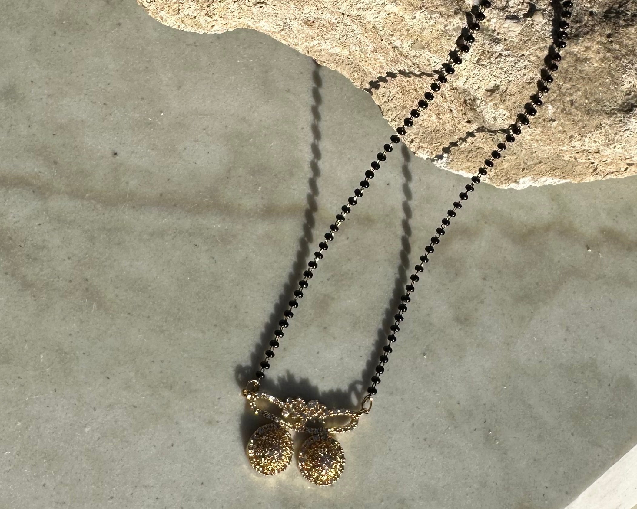 Twin Wati Mangalsutra